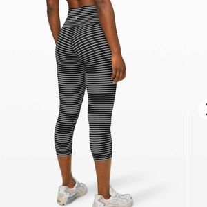 Lululemon Wunder Under Crop (High-Rise) 21”